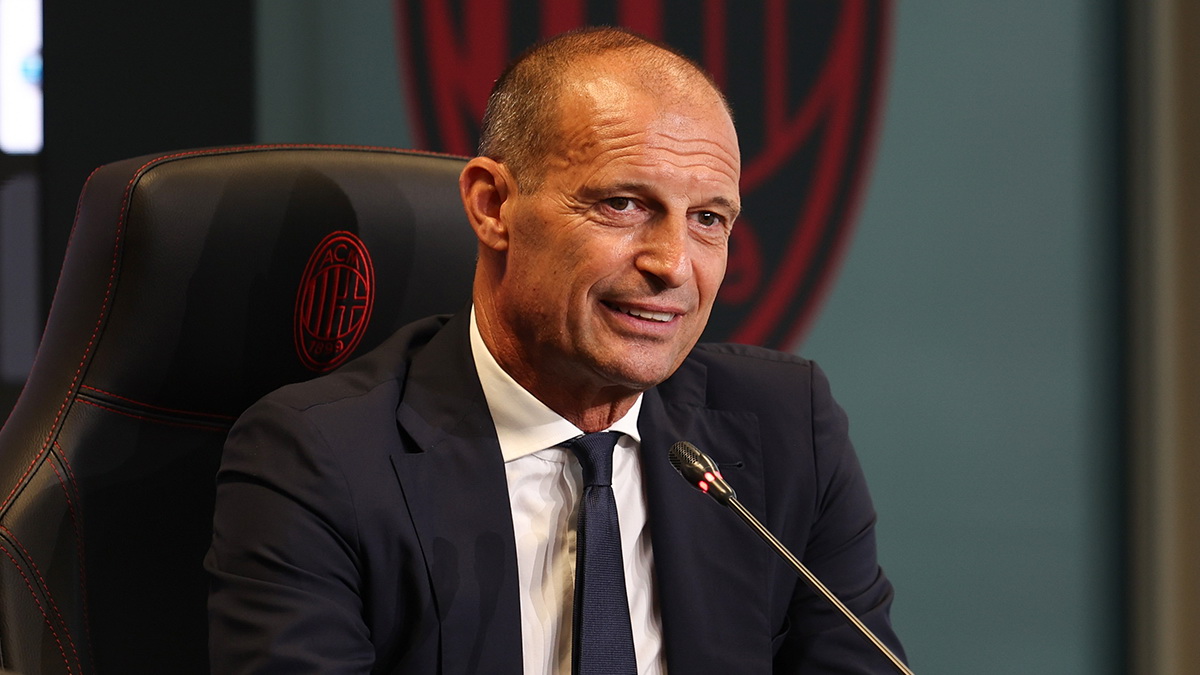 Napoli Menanti Kepastian Allegri, Negosiasi Kompensasi dengan Milan Belum Tuntas