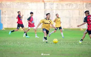 Pererat Kolaborasi, Bawaslu dan Kejaksaan Negeri Tegal Gelar Olahraga Bersama