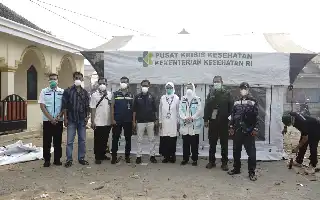 Respons Cepat, Kemenkes Dirikan Posko Kesehatan bagi Korban Kebakaran TPA Jatiwaringin