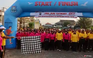 Polres Tegal Kota Pererat Kekompakan Lewat Olahraga Bersama Jelang Hari Bhayangkara ke-80