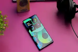 Evolusi Smartphone Flagship 2026: Integrasi AI Mendalam hingga Inovasi Baterai