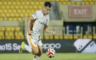 Analisis Bung Harpa Terkait Dinamika Transfer Mariano Peralta ke Persib Bandung