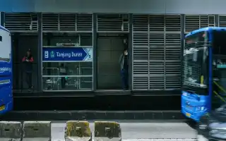 Dorong Pendapatan Non-Tiket, Pemprov DKI Buka Peluang Hak Penamaan di Enam Halte Transjakarta