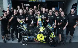 Ai Ogura Raih Kemenangan di MotoGP Belanda 2026, Bezzecchi dan Bagnaia Gagal Finis
