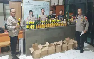 Polsek Gempol Amankan Pertunjukan Organ Tunggal di Desa Palimanan Timur demi Jaga Kondusivitas