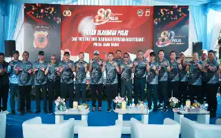 Polda Jabar Meriahkan Hari Bhayangkara ke-80 dengan Layanan Publik Humanis di CFD Dago