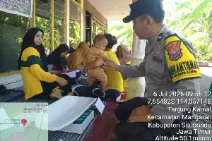 Perkuat Layanan Kesehatan, Polsek Mangaran Kawal Posyandu ILP di Desa Tanjung Kamal