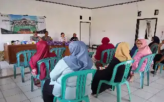 Jamin Kelancaran Layanan Kesehatan Gratis RSUD Bayu Asih, Bhabinkamtibmas Pasawahan Turun Tangan