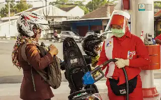 Kebijakan Harga BBM Dibawah Tekanan Global, Presiden Prabowo Hadapi Ujian Kepemimpinan
