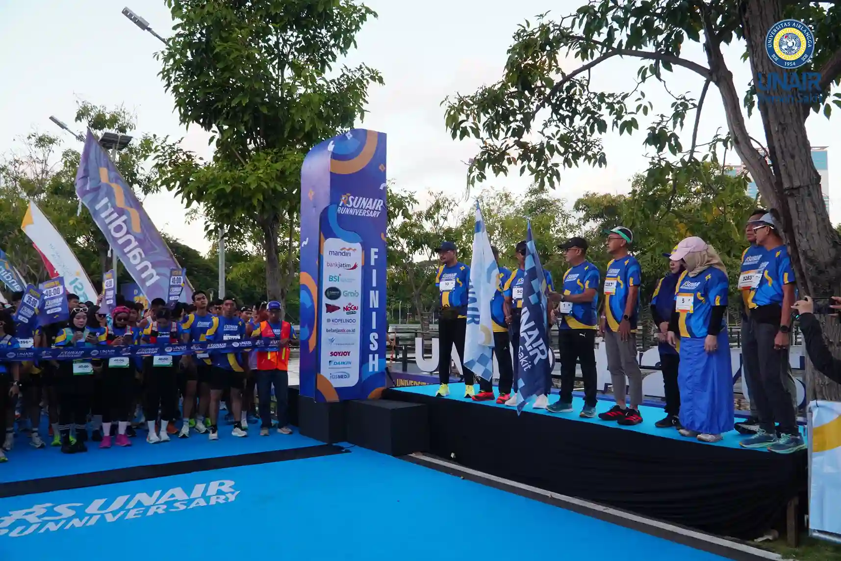 Rayakan Usia ke-15, RS UNAIR Gelar Ajang Lari Perdana untuk Perkuat Sinergi Komunitas