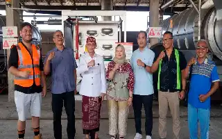 Kemenko Pangan Apresiasi Teknologi Pirolisis TOSS Center Klungkung sebagai Model Pengolahan Sampah Nasional