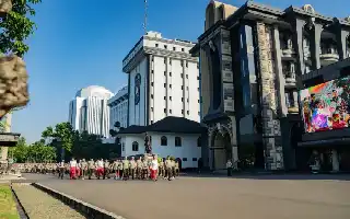 Pererat Sinergi Internal, Panglima TNI dan Kasad Gelar Olahraga Bersama Prajurit