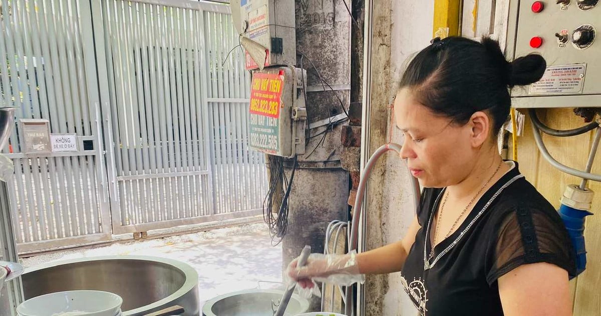 Harga BBM Menurun, Mengapa Harga Kuliner di Hanoi Tetap Bertahan?