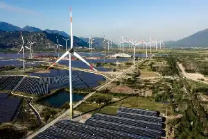 Sinergi Energi dan Teknologi: Fondasi Utama Transformasi Industri Digital Vietnam