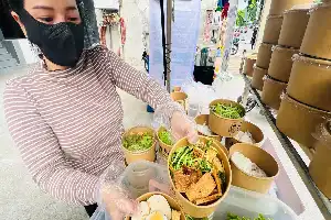 Tren Bisnis Kuliner Mi Kecap di Ho Chi Minh: Kreativitas Digital di Balik Jajanan Kaki Lima