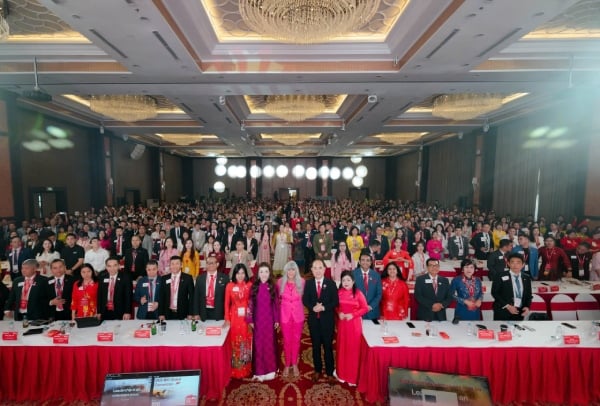 Memperkuat Jaringan Bisnis: Strategi UKM Hadapi Transformasi Digital dan Ekonomi Hijau