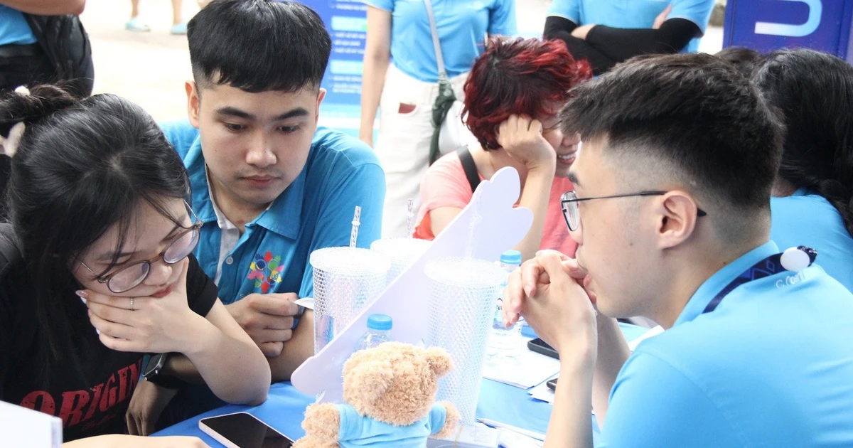 Transformasi Digital dan AI Pacu Permintaan Tinggi Tenaga Kerja IT