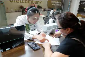 Suku Bunga Tinggi: Tantangan Berat bagi Keberlangsungan Sektor Usaha dan Investasi di Vietnam