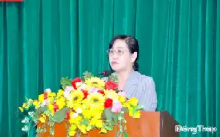 Sekolah Politik Provinsi Dong Thap Perkuat Standarisasi dan Akselerasi Digitalisasi