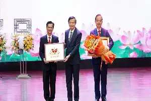 Akademi Kader Kota Ho Chi Minh Raih Akreditasi Standar Level 1 Pasca-Penggabungan