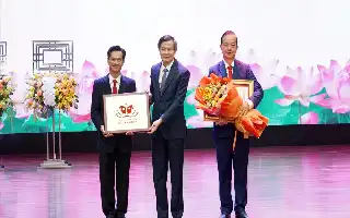Akademi Kader Kota Ho Chi Minh Raih Akreditasi Standar Level 1 Pasca-Penggabungan
