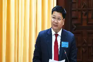 Lonjakan Penutupan Bisnis di Dak Lak: Pemerintah Provinsi Terapkan Mekanisme Jalur Hijau