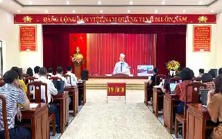 Perkuat Kapasitas Kader, Lao Cai Ikuti Konferensi Nasional Bidang Propaganda dan Mobilisasi Massa