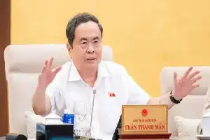 Majelis Nasional Vietnam Desak Sanksi Tegas bagi Perusahaan Penunggak Iuran Jaminan Sosial