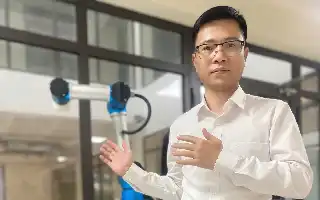 Inovasi Pendidikan Vokasi: Dinh Xuan Thuy Integrasikan Kecerdasan Buatan dan IoT dalam Pembelajaran Teknik