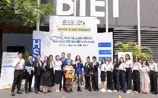 Siap Kerja Sebelum Lulus, Mahasiswa Bisnis HSU Selesaikan Tesis Berbasis Solusi Riil Industri
