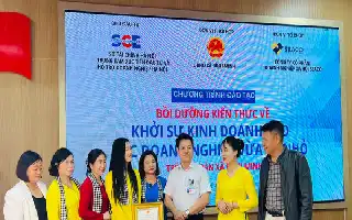 Transformasi Ekonomi Lokal Hanoi: Mengintegrasikan Teknologi Hijau dan Digital di Level Kelurahan
