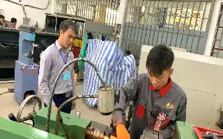 Optimalisasi Peran Industri sebagai Mitra Strategis Pendidikan Kejuruan