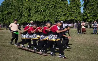 Jantra Tradisi Bali: Menggelorakan Semangat Pelestarian Permainan Rakyat di Kalangan Generasi Muda