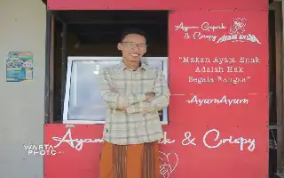 Kisah Inspiratif Maulana Luthfi: Merajut Visi Pendidikan dari Kedai Ayam