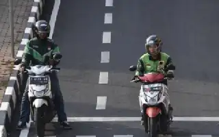 Kilas Balik Politik Sepekan: Komisi Ojol Turun Jadi 8 Persen, Satgas PHK, hingga Latsarmil untuk Manajer Koperasi Merah Putih