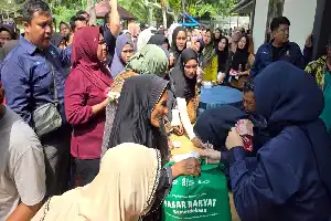 Warga Labuhanbatu Utara Sambut Antusias Pasar Rakyat dan Layanan Kesehatan Gratis Agrinas Palma Nusantara
