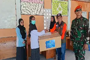 Pascagempa Flores, BNPB Salurkan Bantuan dan Internet Satelit ke Pulau Terluar Sikka