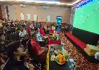 Lewat Nobar Semifinal Piala Dunia 2026, Bambang Haryo Kampanyekan Gaya Hidup Sehat di Surabaya