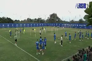 Persib Bandung Mulai Tatap Musim 2026/2027, Wajah Baru Ramaikan Sesi Latihan Perdana