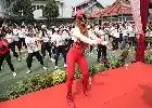 Kampanye Hidup Sehat Bebas Narkoba, Anoy Roz Ajak Ratusan Warga Binaan Lapas Perempuan Bandung Olahraga Bersama