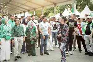Kemeriahan Lokarya Fest 2026: The Virgin Tampil Memukau dan Bernyanyi Bersama Menko Muhaimin Iskandar