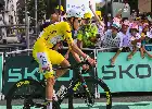 Tour de France 2026: Di Tengah Badai Kesehatan Tim, Tadej Pogacar Tetap Kokoh di Puncak Klasemen
