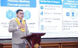 Kepala BPOM Ajak Calon Farmasis Unpad Kuasai Teknologi AI Tanpa Mengabaikan Etika Kemanusiaan