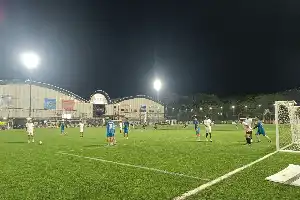 Tren Mini Soccer di Surabaya Melonjak, Pekerja dan Tenaga Kesehatan Ramai Turun ke Lapangan