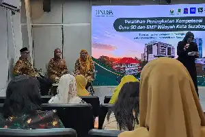 Unusa Bekali Guru Surabaya Keterampilan AI untuk Optimasi Pembelajaran di Kelas
