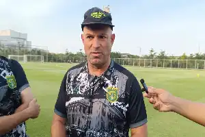 Kondisi Fisik Pemain Asing Persebaya Belum Prima di Latihan Perdana