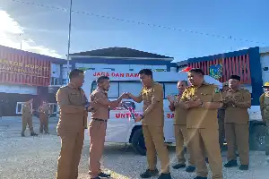 Tingkatkan Layanan Kesehatan di Wawonii Tenggara, Pemkab Konkep Serahkan Ambulans Puskesmas Roko-Roko