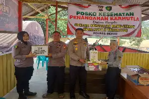 Jaga Stamina Petugas Karhutla, Dokkes Polres Berau Gelar Pemeriksaan Kesehatan di Posko Labanan