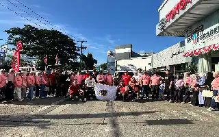 Pererat Kebersamaan, AVOCE Celebes Peringati Hari Jadi Ke-1 dengan Jalan Santai dan Aksi Sosial di Bulukumba