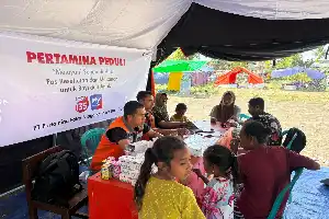 Pertamina RU Dumai dan Rumah Zakat Hadirkan Layanan Kesehatan serta Bantuan Gizi Penyintas Gempa Manggarai Timur
